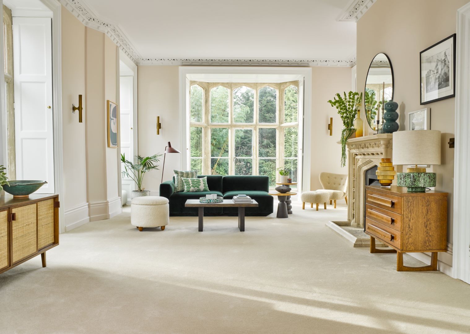 Vintage-Elegance-Carpet-Collection-room-set