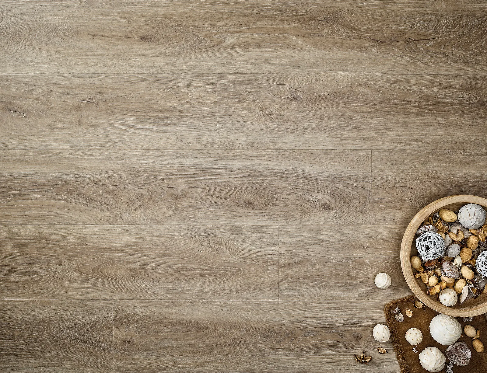 Limed Oak plank LVT